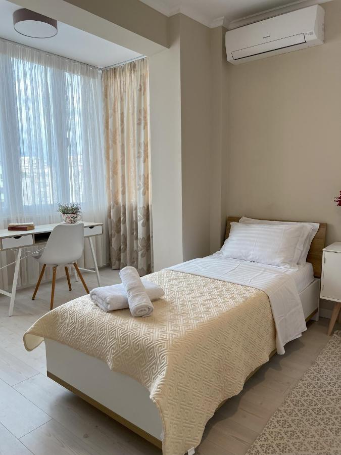 Grand New Bazaar Apartment ติรานา ภายนอก รูปภาพ