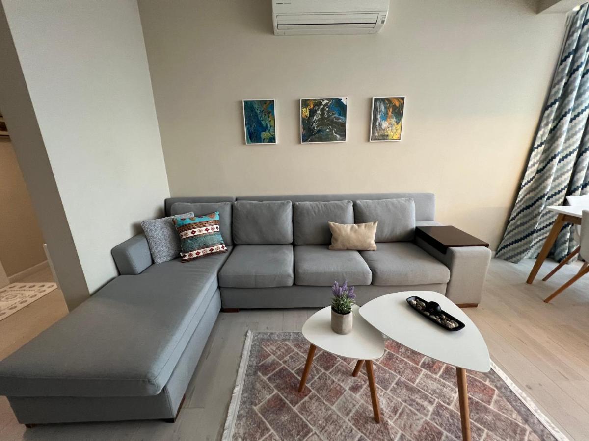 Grand New Bazaar Apartment ติรานา ภายนอก รูปภาพ