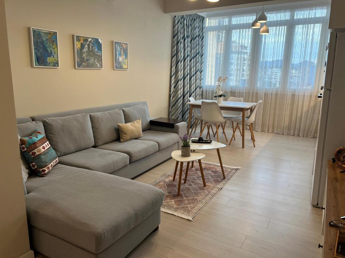 Grand New Bazaar Apartment ติรานา ภายนอก รูปภาพ