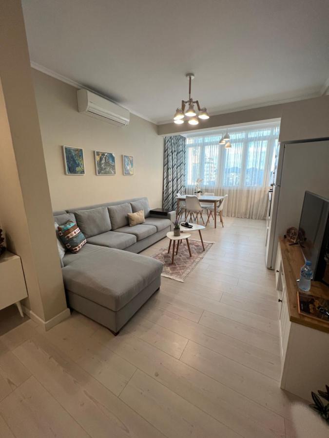 Grand New Bazaar Apartment ติรานา ภายนอก รูปภาพ