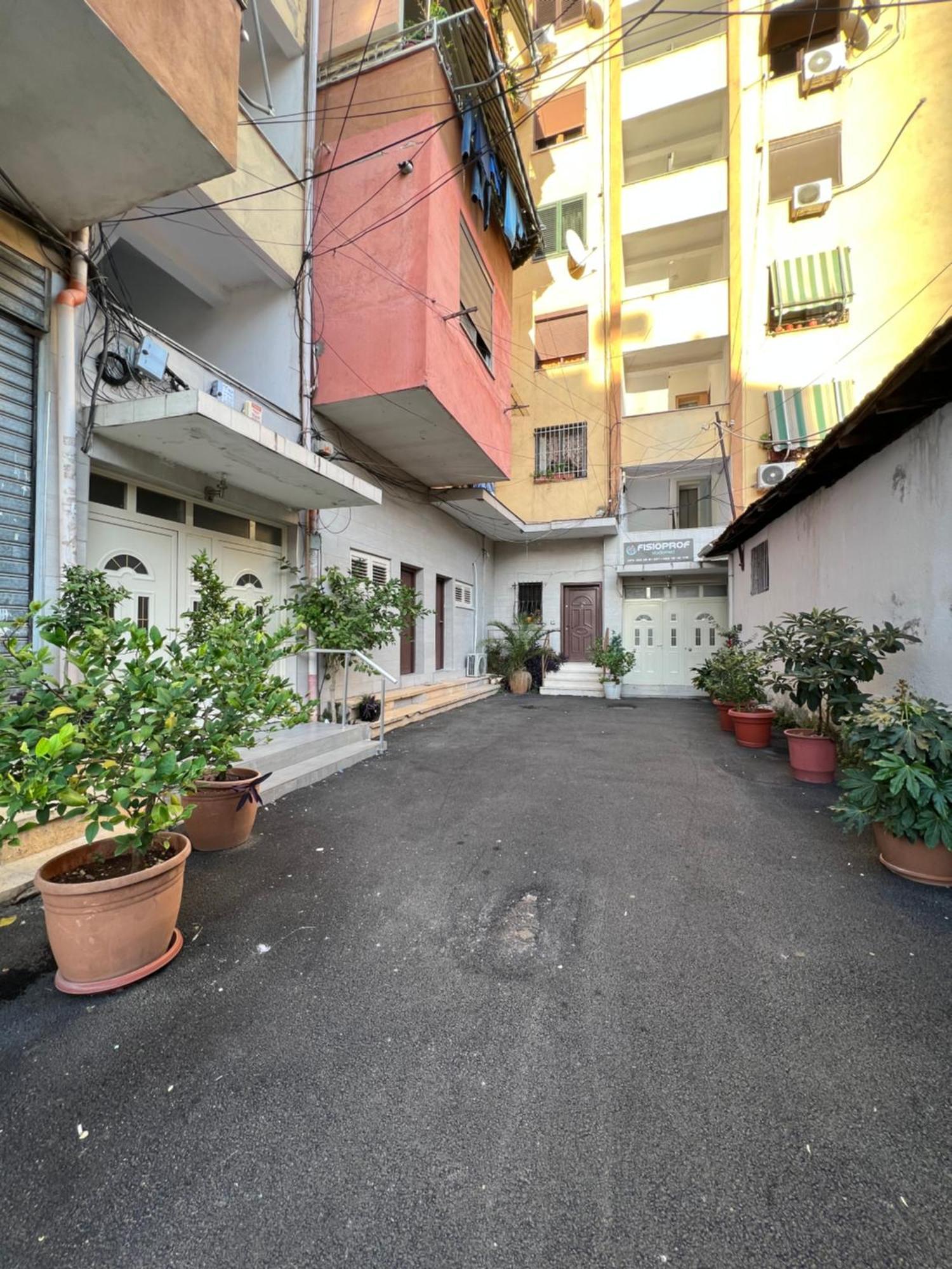 Grand New Bazaar Apartment ติรานา ภายนอก รูปภาพ